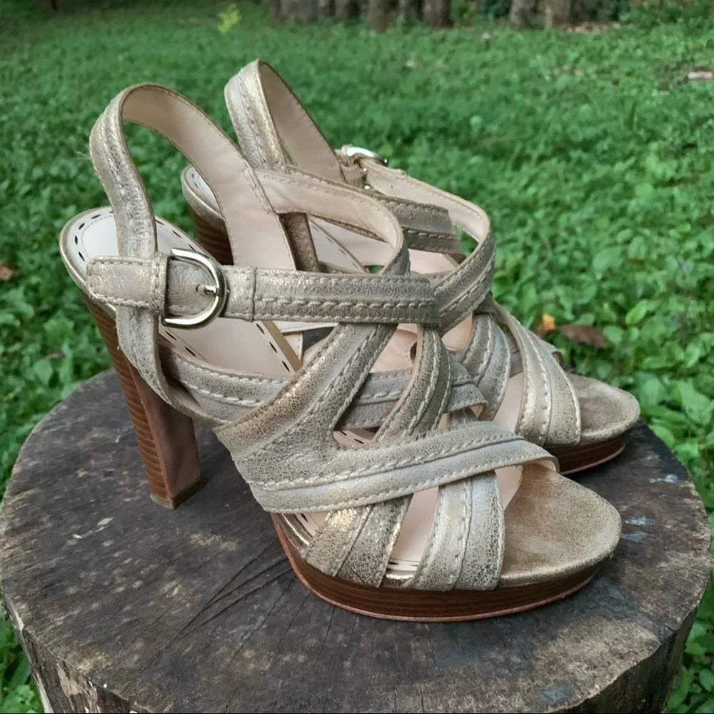 Coach Brynne metallic brushed gold strappy sandals size 7.5 B